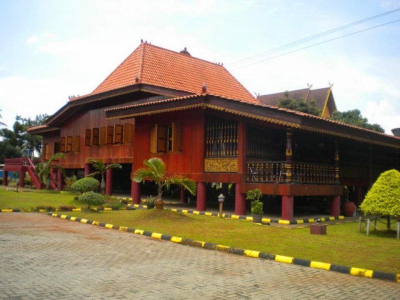 Rumah Adat Limas Sumatera Selatan 3