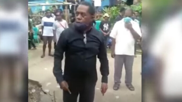 Edo Kondologit Ngamuk Adik Ipar Meninggal Dianiaya di Tahanan Edo Kondologit Ngamuk Adik Ipar Meninggal Dianiaya di Tahanan