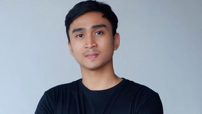 Lutfi Agizal dan Kontroversi Anjay Lutfi Agizal dan Kontroversi Anjay